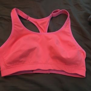 GapFit sports bra size M/ 36b